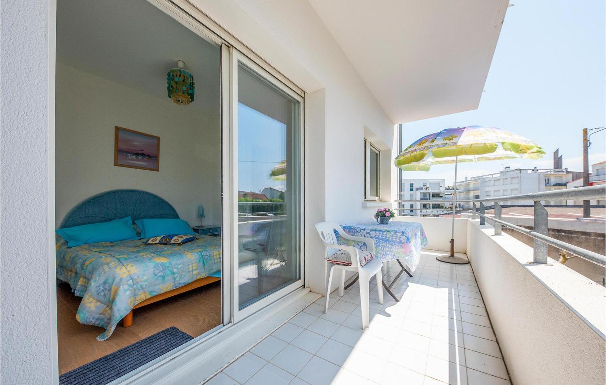Gorgeous Apartment In Royan With Kitchen Exteriér fotografie